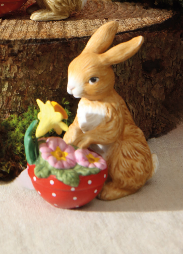 Goebel Annual Bunny 2027 8.5 cm - Figurine made of Biscuit Porcelain