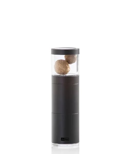 AdHoc - PM97X - AdHoc, Geschenkset Muskatmühle Muskatino black mit 3 Stck. edle Muskatmühle