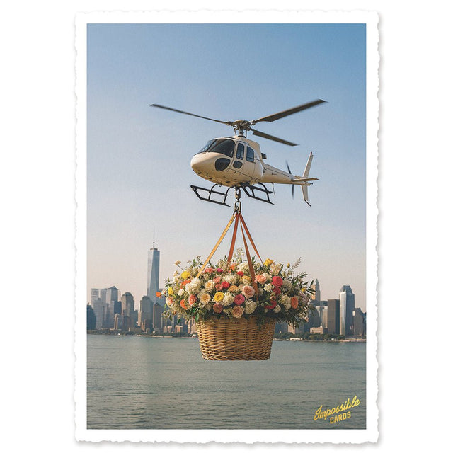 CHI-IC226 - chic.mic - Impossible Card Postkarte - Blumenkorb Helikopter