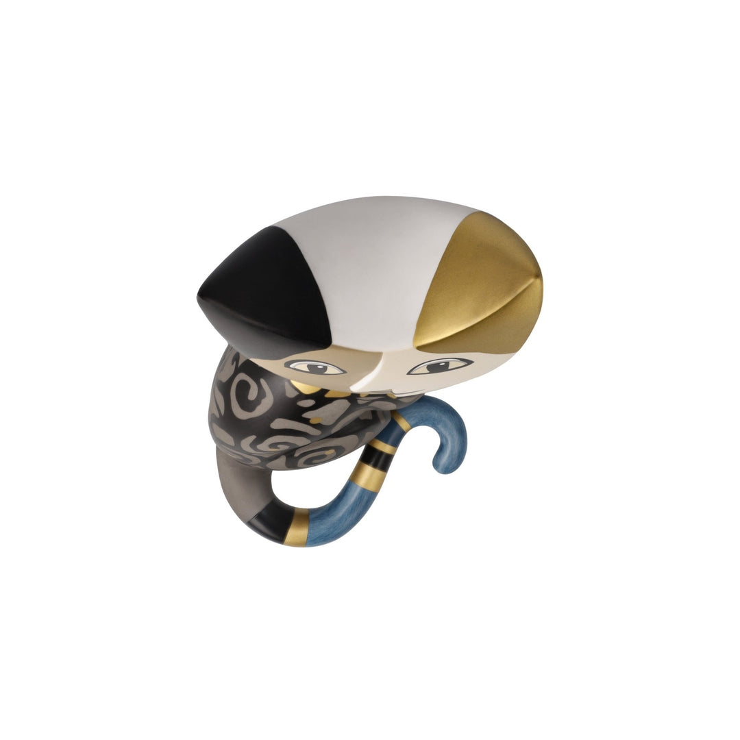 31401231 - Goebel Figurine &