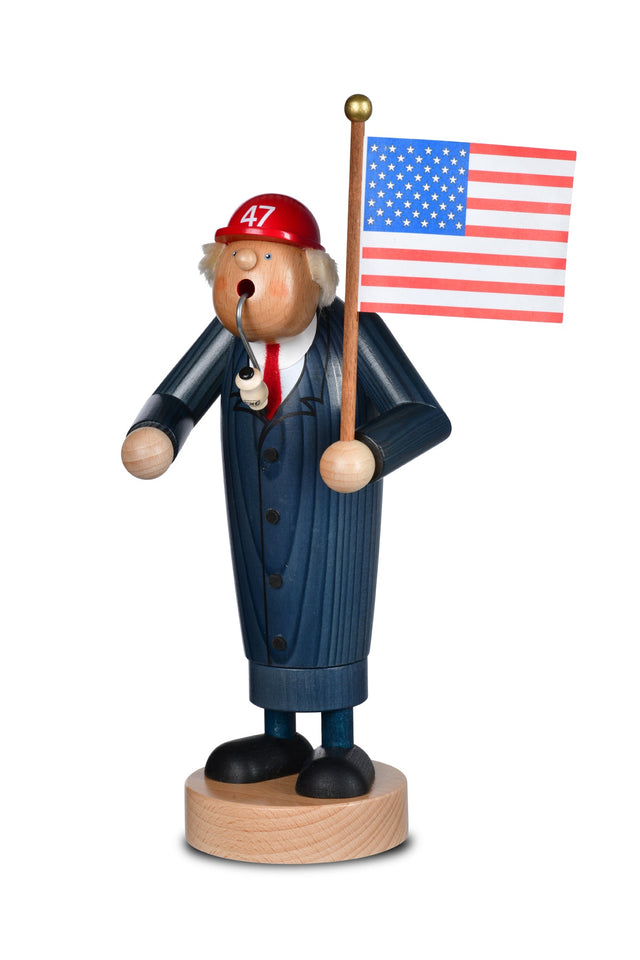 KWO - A21747 - KWO - Rökelseman President med flagga, träkonst, 28 cm - 2025