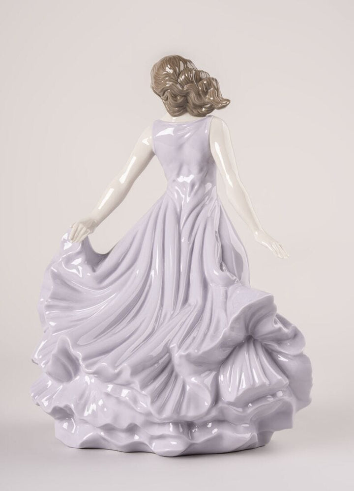 010-09806 - LLADRO® Figura Bailando en el Viento, Escultura, 33cm - 01009806 - Pieza Anual 2026