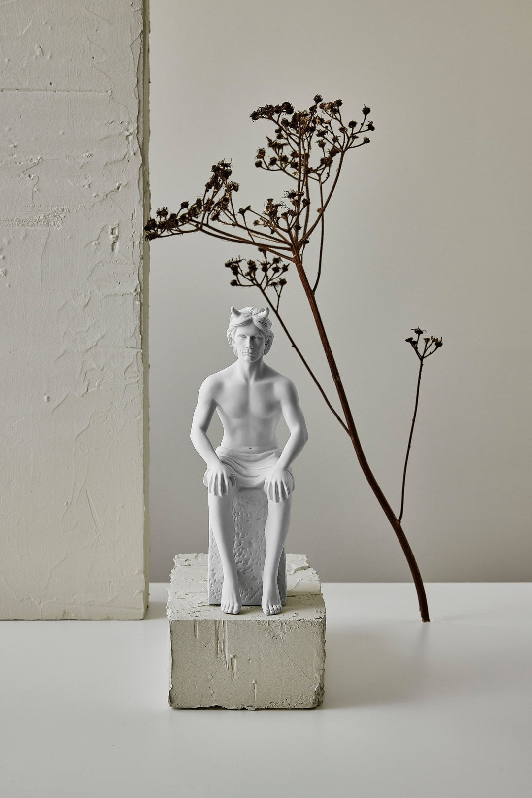 67900991-70378 - Spring Copenhagen - Porzellanfigur &