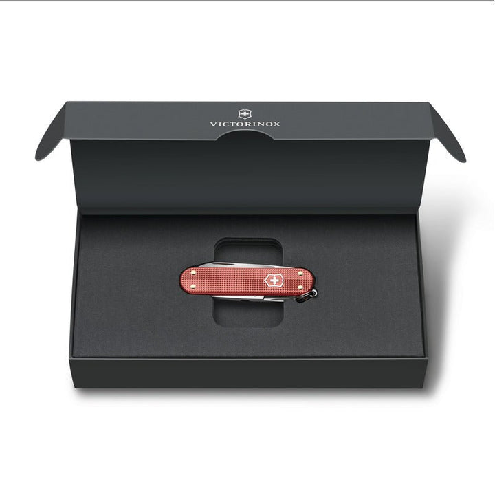 VX0.6221.L25 - Victorinox Classic SD, 58 mm, Alox Limited Edition 2025, Stone Red