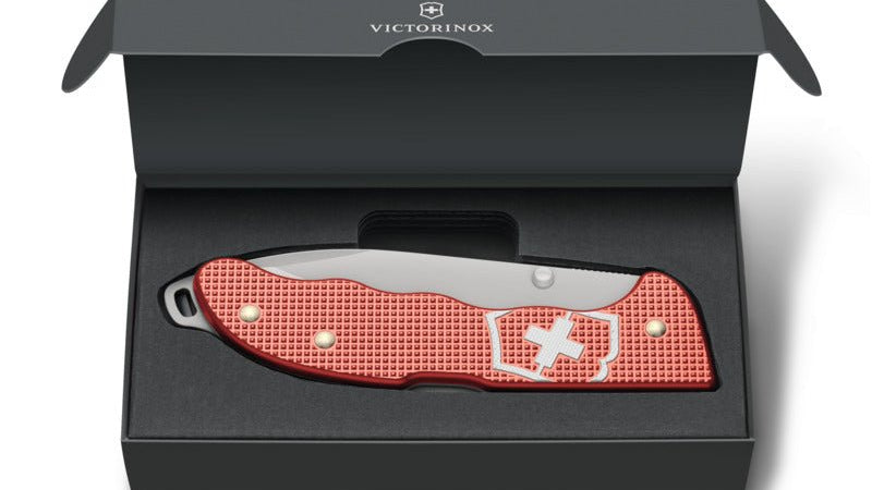 VX0.9415.L25 - Victorinox Evoke, Alox Limited Edition 2025, Stone Red