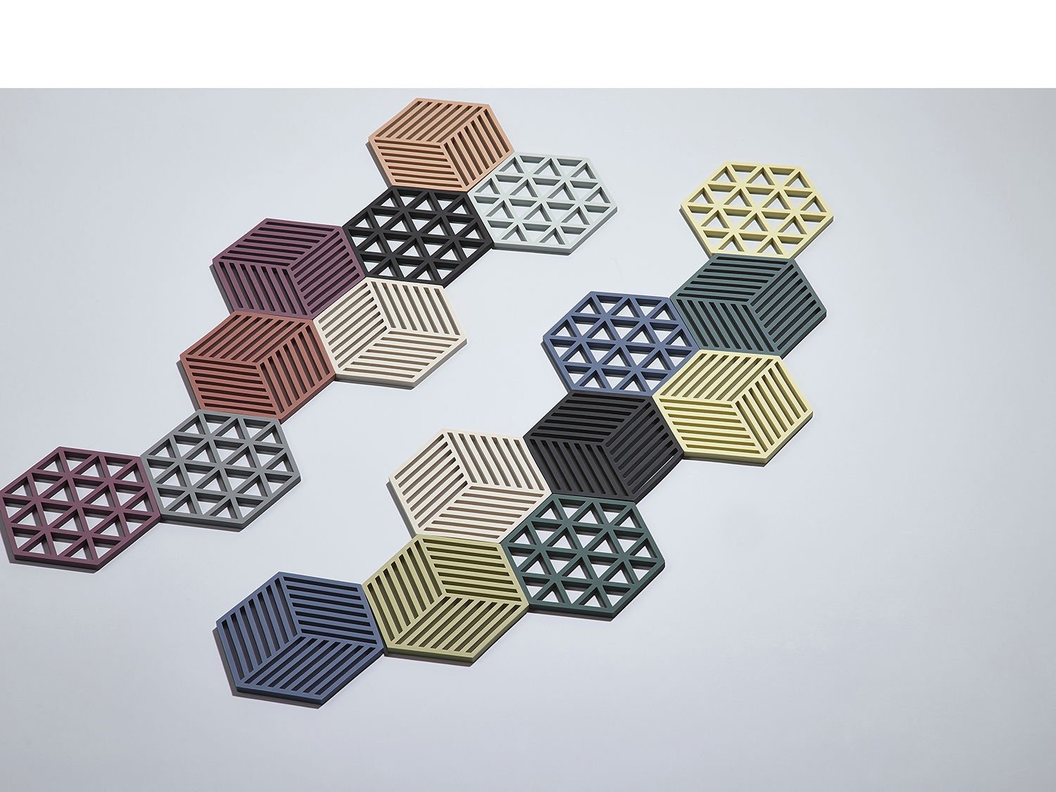 F&H-330137 - Zone Denmark, Suport Pahare Hexagon, Gri Rece, 16 x 14 x 0,9 cm