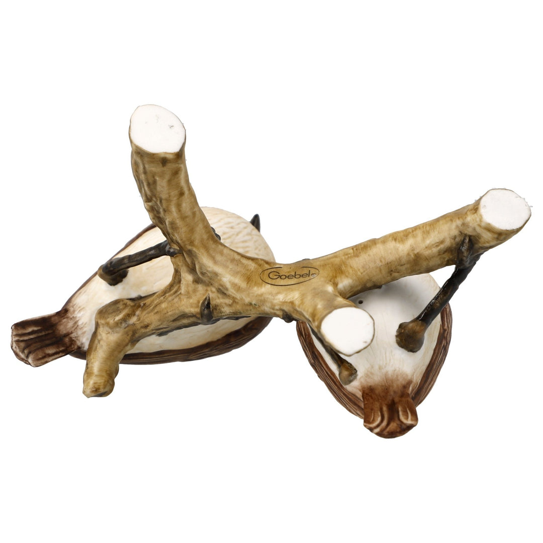 38473341 - Goebel Jahresvogel Figur &