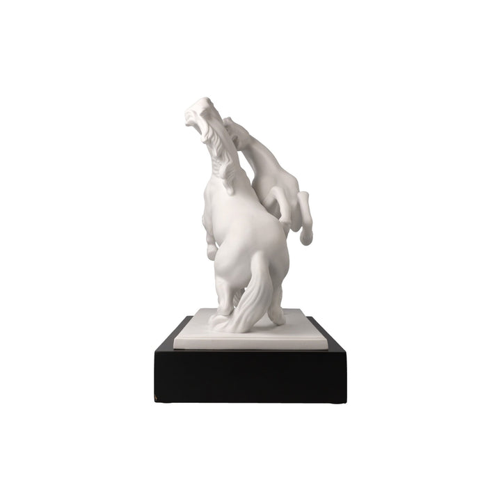 30800021 - Goebel Studio 8 LArt dObjets &