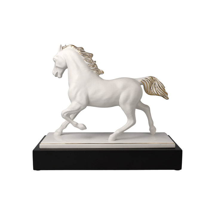 30800041 - Goebel Studio 8 LArt dObjets &