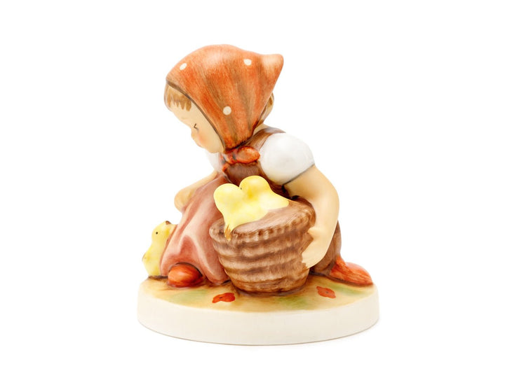 01 - 057 - 01 - 7 - Hummel Figur Kükenmütterchen 11,0 cm HUM 57/I