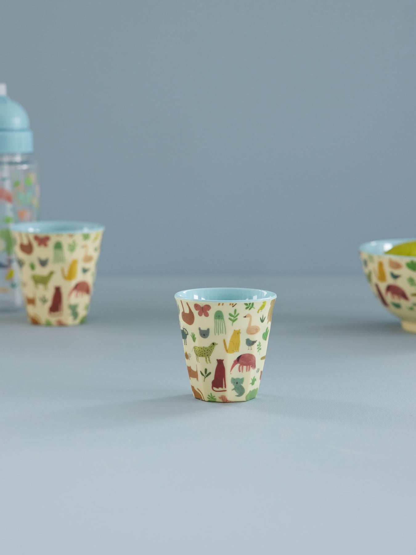 ri - KICUP - SWJUNMI - rice - Kindertasse mit Sweet Jungle - Print - Staubblau - Klein, 160ml